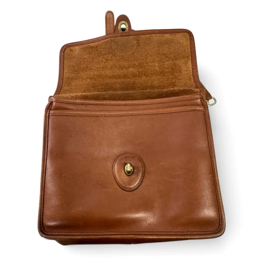 Vintage Coach Willis British Tan Crossbody Bag